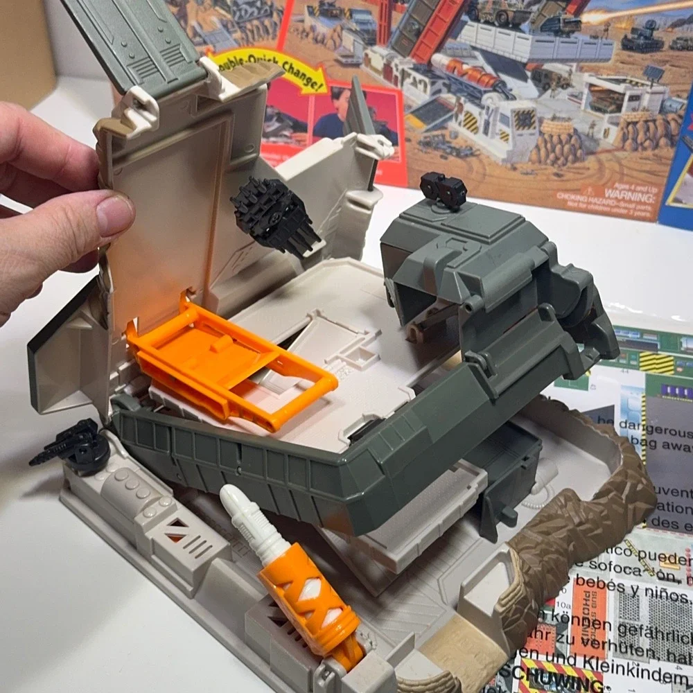 Galoob Micro Machines Military Substation Phoenix Double Takes Playset complete